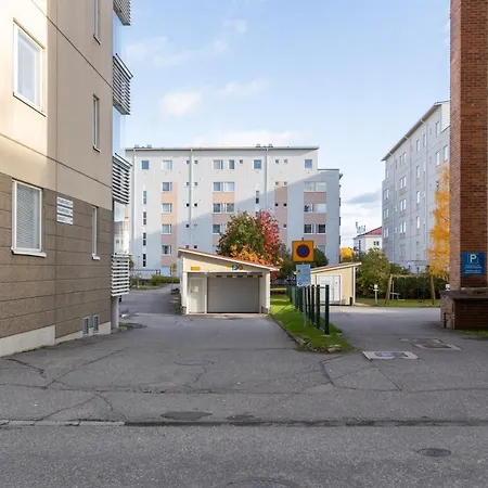 - Private Sauna, Free Parking, Balcony And Free Wifi *